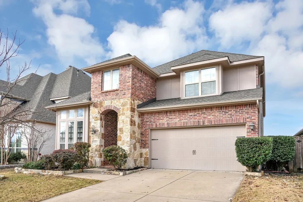 1513 Paley Park Drive in Prosper
